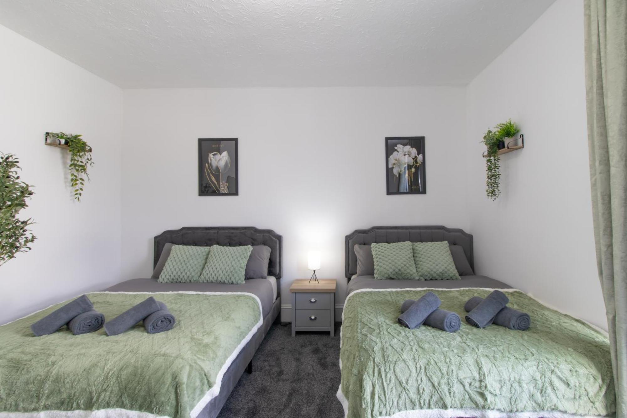 Open Mind - 6 Beds & Free Parking Portsmouth